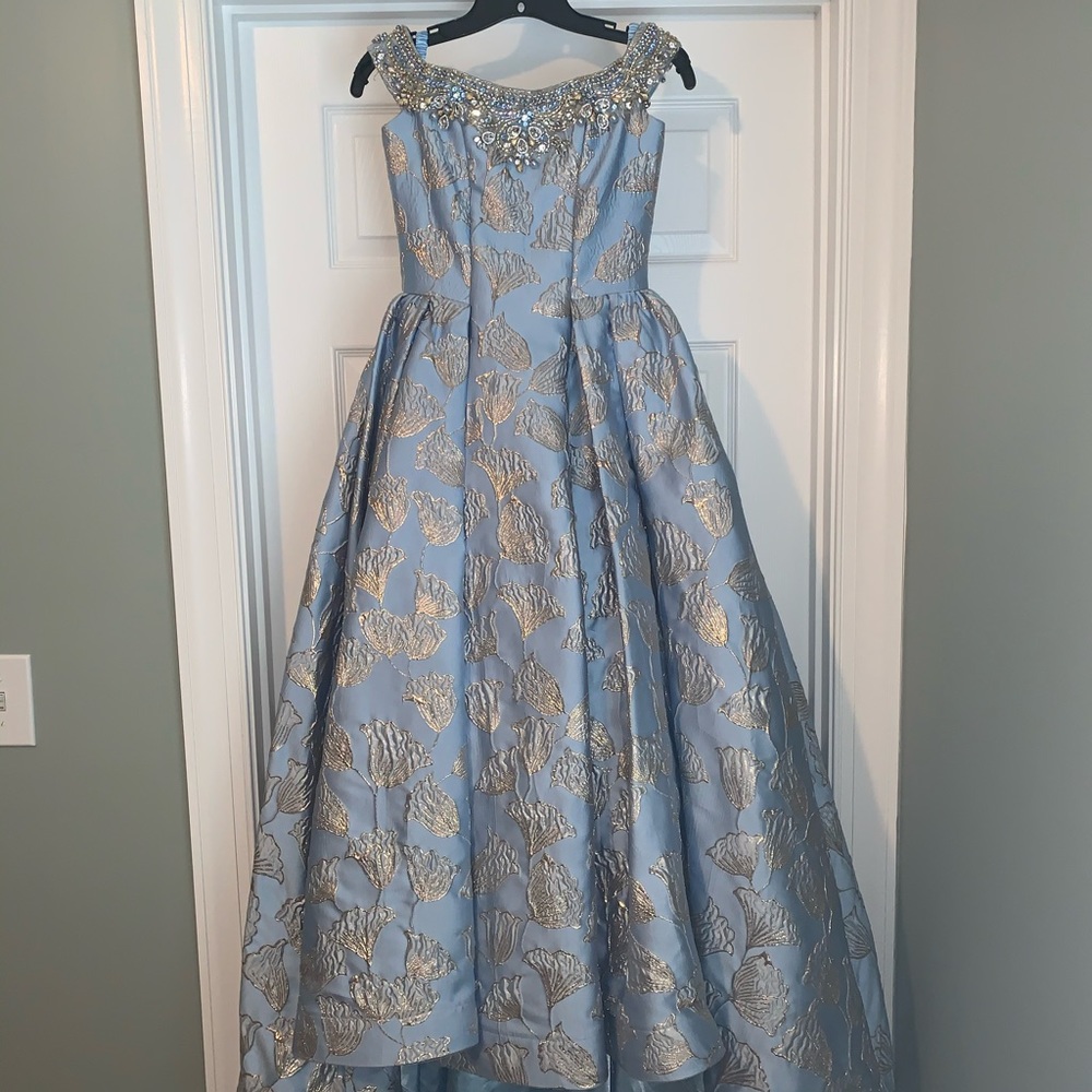 Mac Duggal Dress